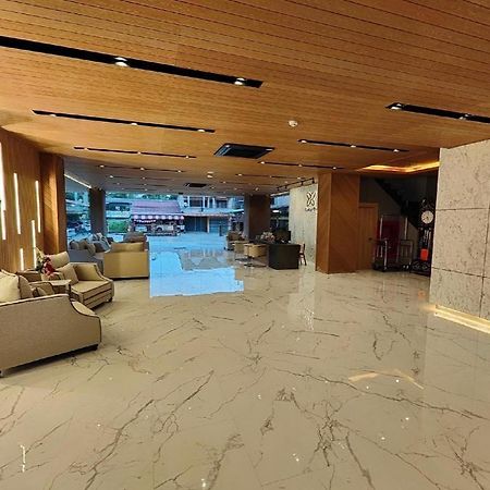 Butterfly Hotel Betong Ban Komo Sip Paet Esterno foto